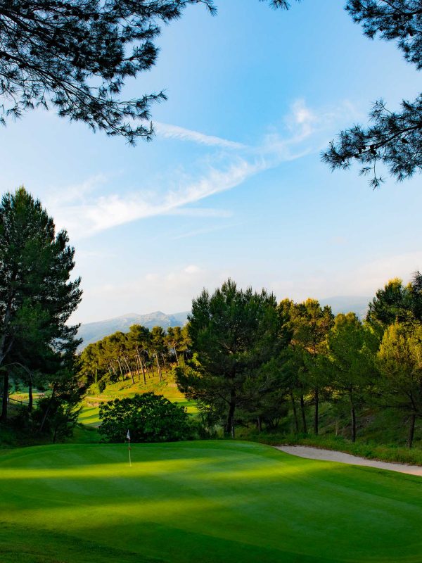 Golf-Bastide de-la-Salette,-parcours-de-golf-18-trous-à-Marseille | trou 12