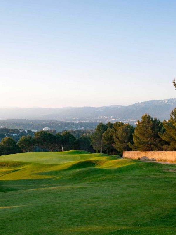 Golf-Bastide de-la-Salette,-parcours-de-golf-18-trous-à-Marseille | trou 8